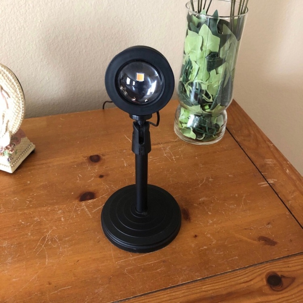 Black Accent Table Lamp